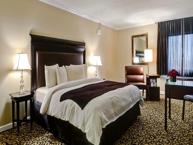 Bella Vista Hotel & Suites Lynchburg Exterior photo
